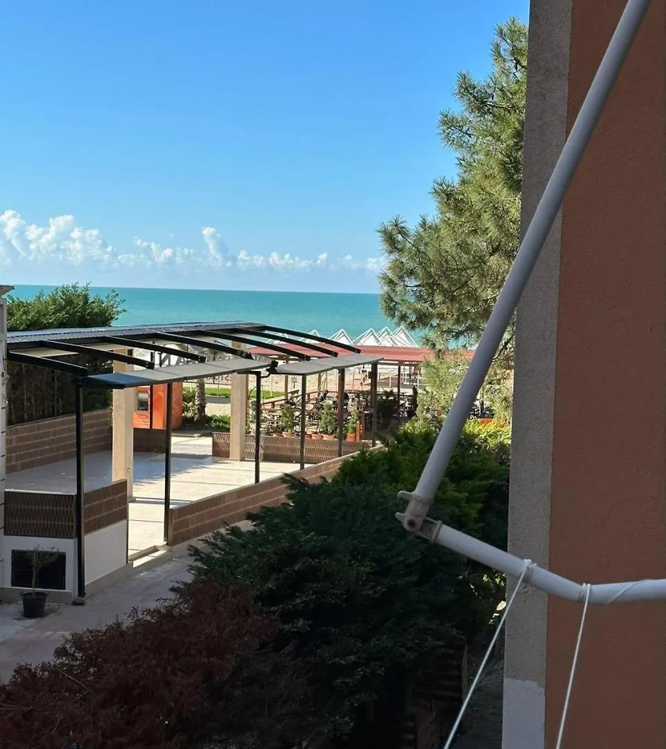 Cozy Beach Apartament Golem  Golem (Tirana)
